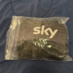 Sky bib cycling shorts